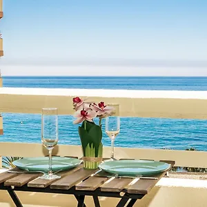 Apartament First Line! Art-apartment On The Seafront Of With Swimming Pool, Marbella