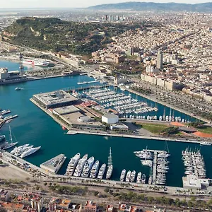 https://spacious-yacht-hotel-barcelona-city-center-5-cabins.catalonia-hotels.com